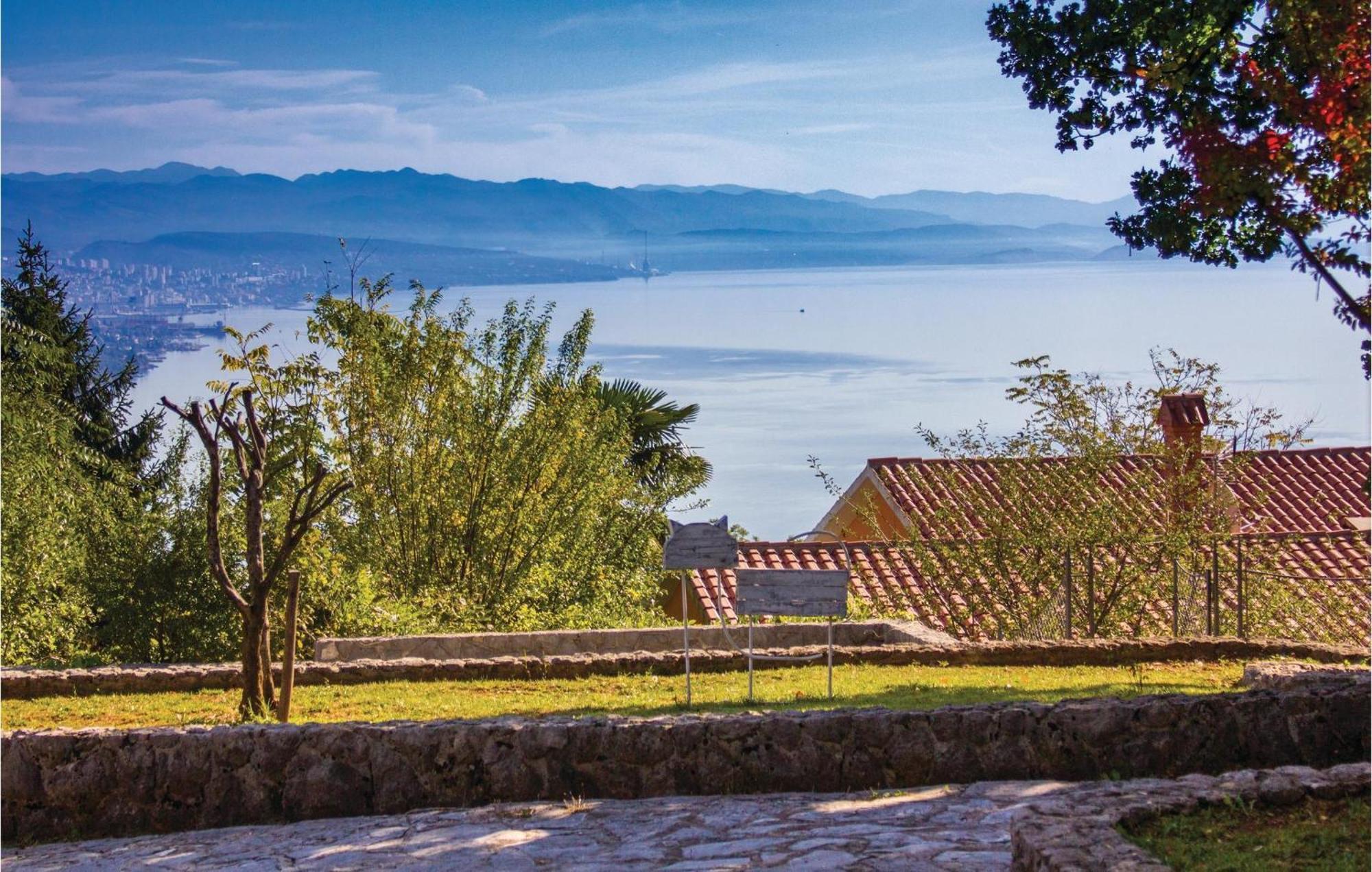 Amazing Home In Pobri With House Sea View Volosko Exterior foto